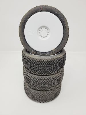 PNEUS STRIKER EVO GOMME M4 MONTÉS SUR JANTES BLANCHES (4) - 5% D'USURES VP-PRO