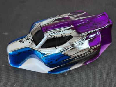 Carrosserie "JC S15" Blanc/Bleu/Gun métal/Violet pour TEKNO EB/NB48 large WS-LINE